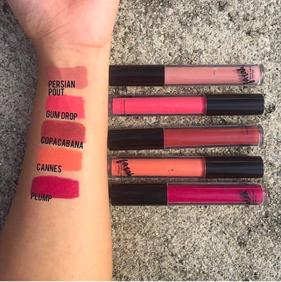 Chatting Corner : An interview with FarahCosmesticsKL