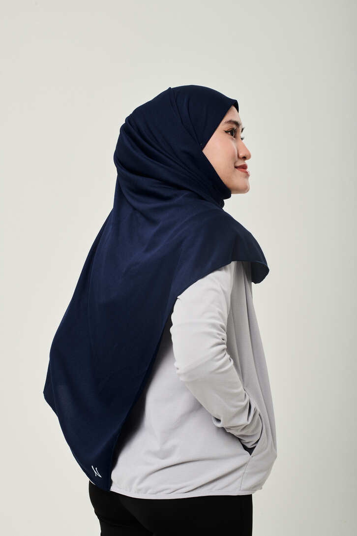 NAFAS Active Shawl