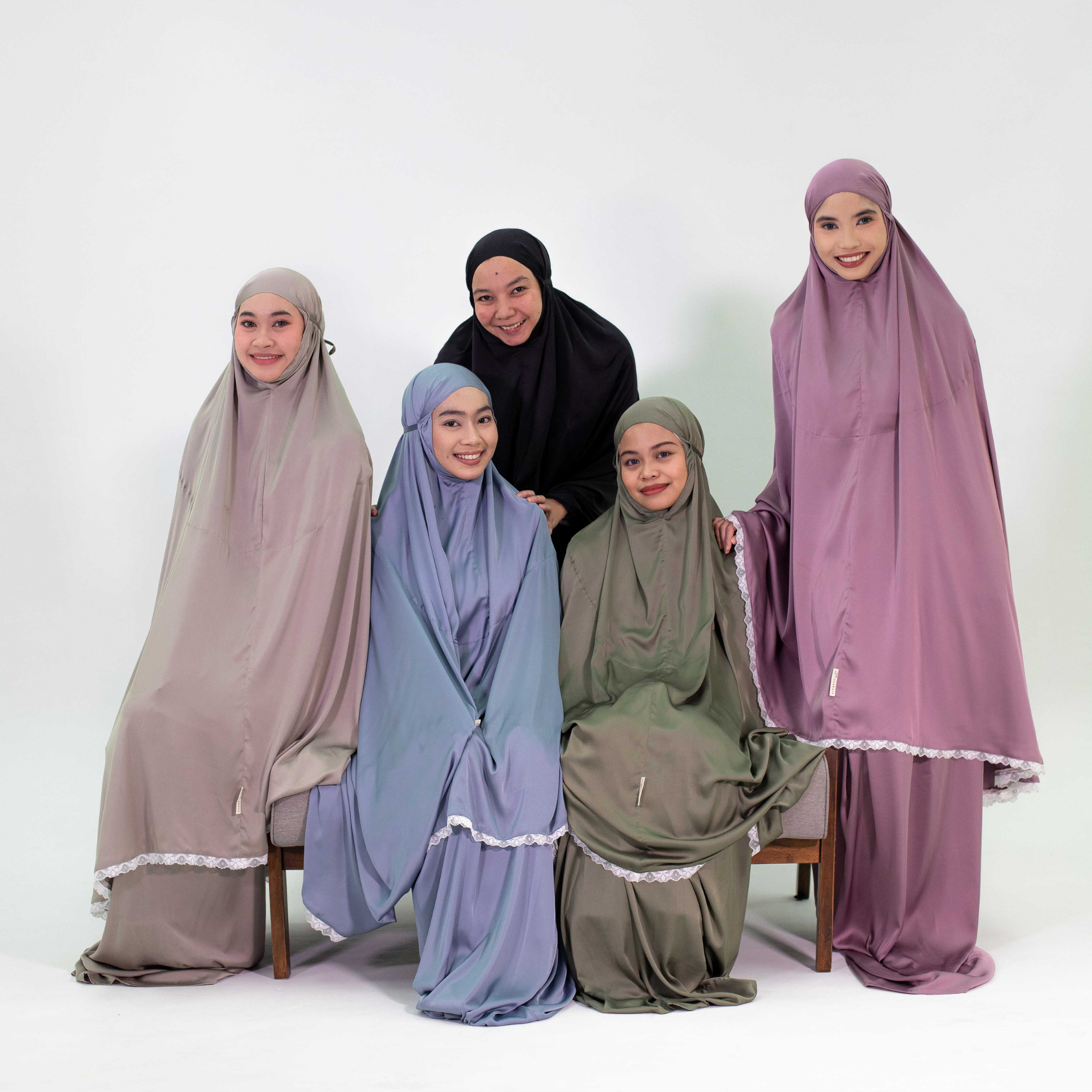 Khadeeja Sateen Prayerwear - Telekung Khadeeja Satin