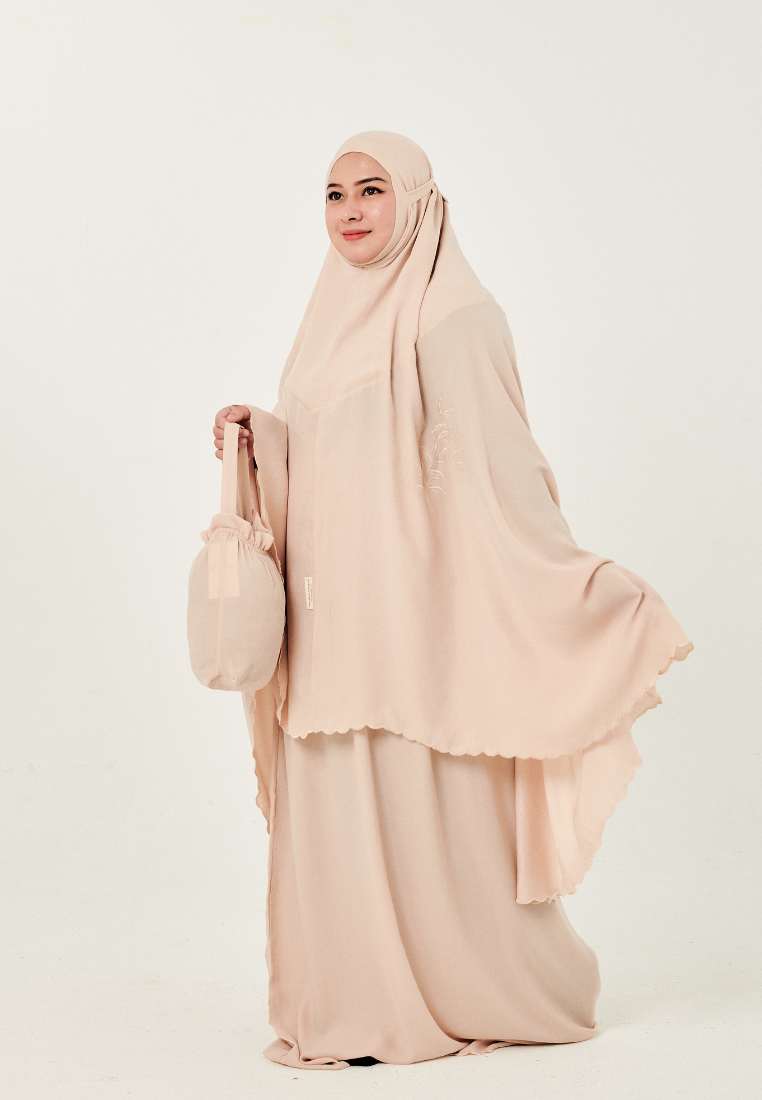 Telekung Nour (Prayerwear) in Nude