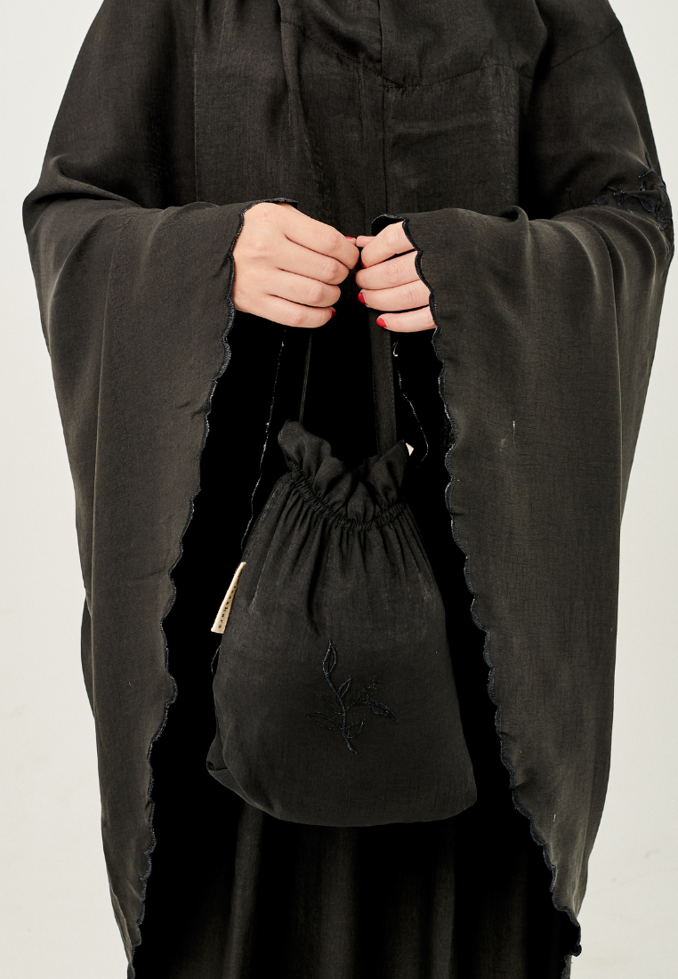 Telekung Nour (Prayerwear) in Black