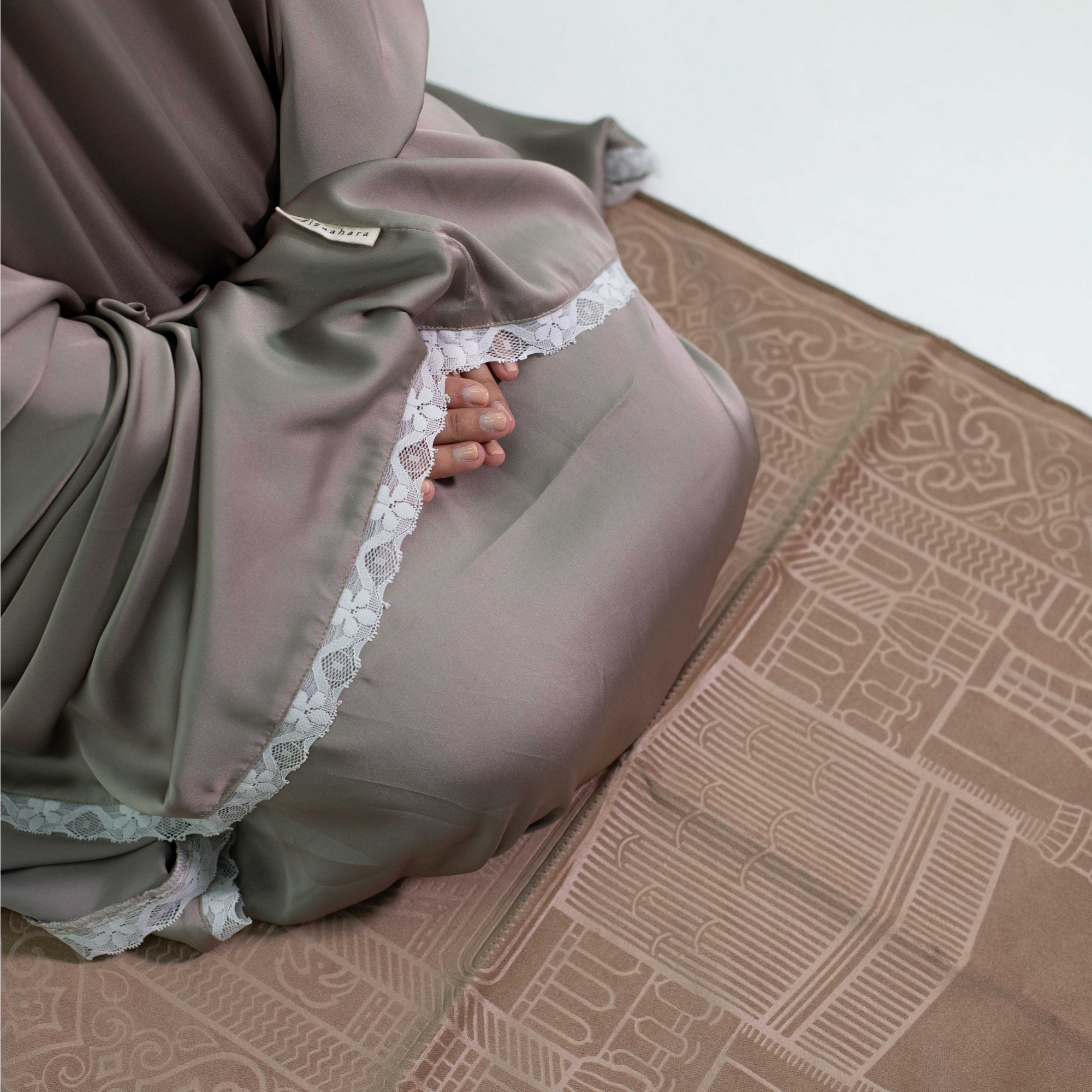 Khadeeja Sateen Prayerwear - Telekung Khadeeja Satin