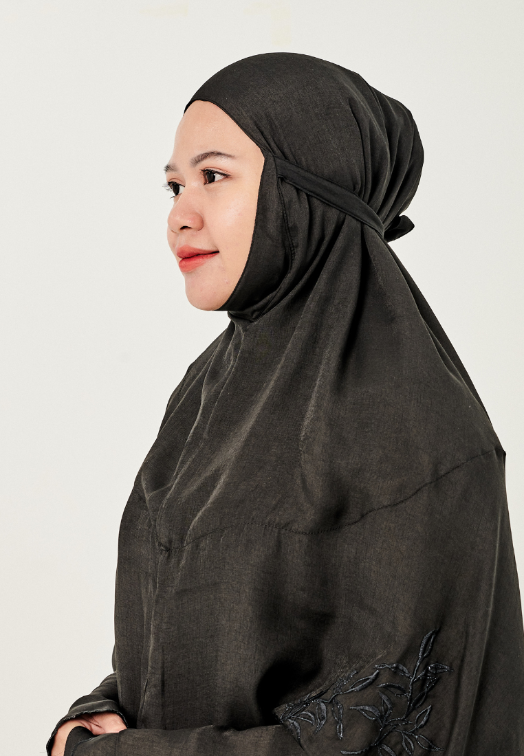Telekung Nour (Prayerwear) in Black
