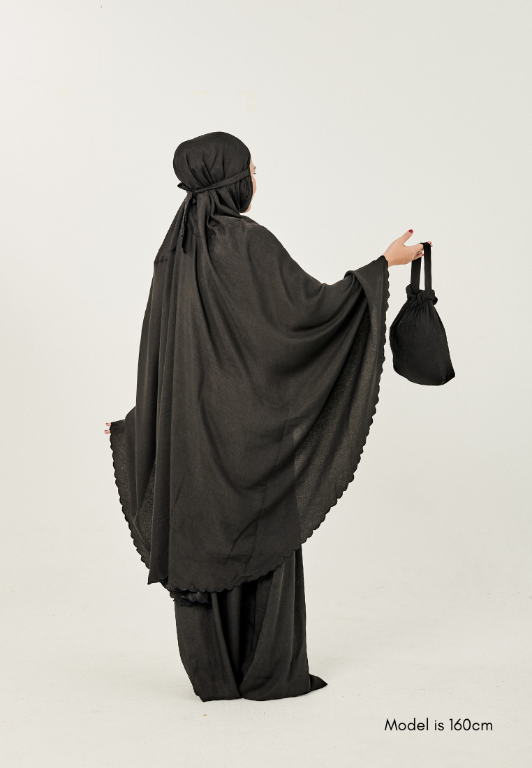 Telekung Nour (Prayerwear) in Black