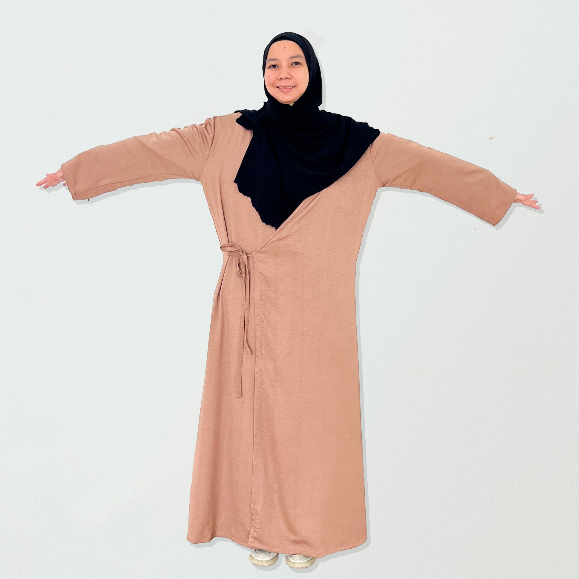 Gaya - The Outerwear for Every Woman On-The-Go