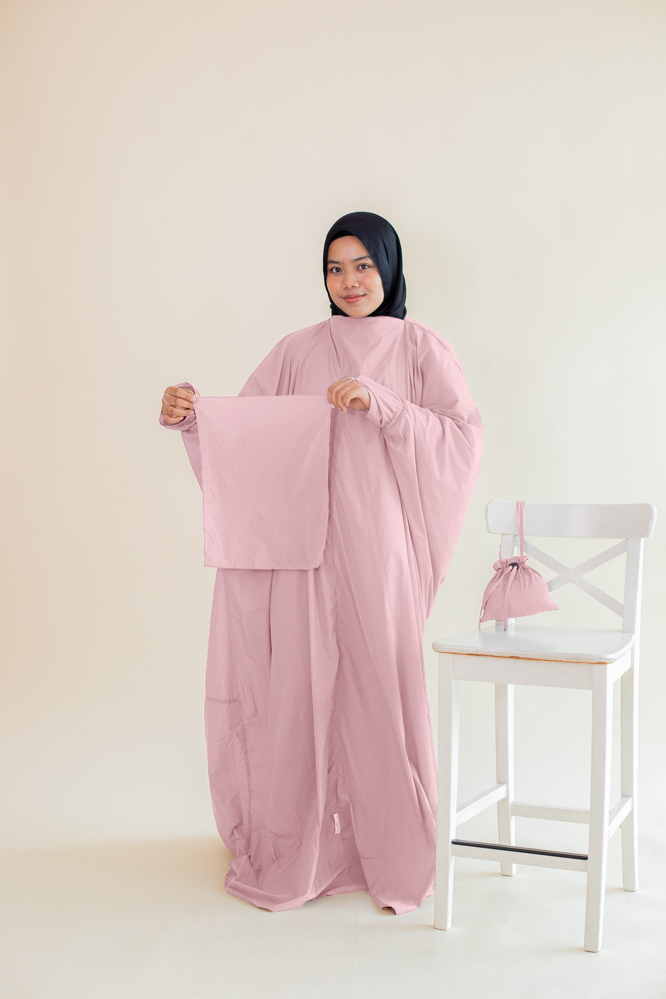 \"I&I STORE × RAJABROOKE\" HIJAB I&I STORE × RAJABROOKE HIJAB