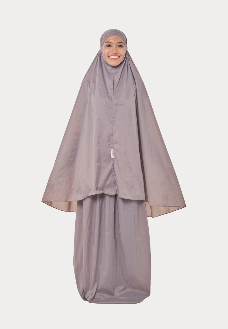 On-The-Go Prayerwear - Marisa Telekung in Smoked Grey
