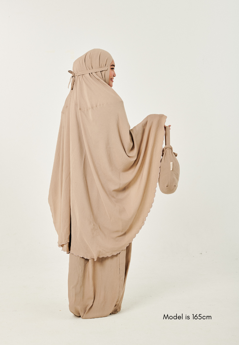 Telekung Nour (Prayerwear) in Latte
