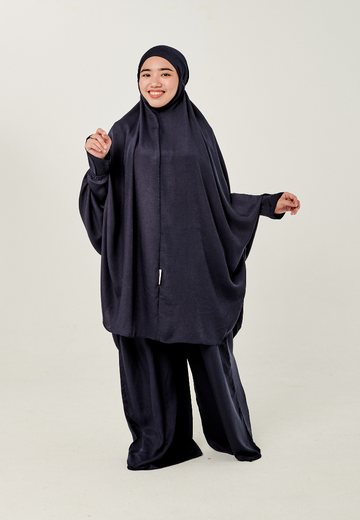 Nayla Jilbab Set in Navy Blue (Solat-Ready Attire)
