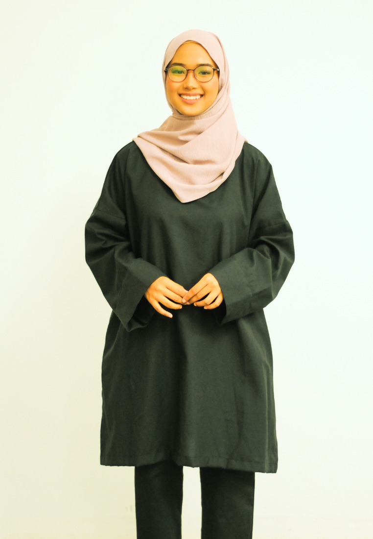 Aaima Top in Black