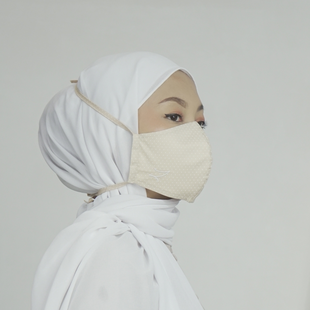 Zaahara Hijabi Face Mask in Khaki with White Polka