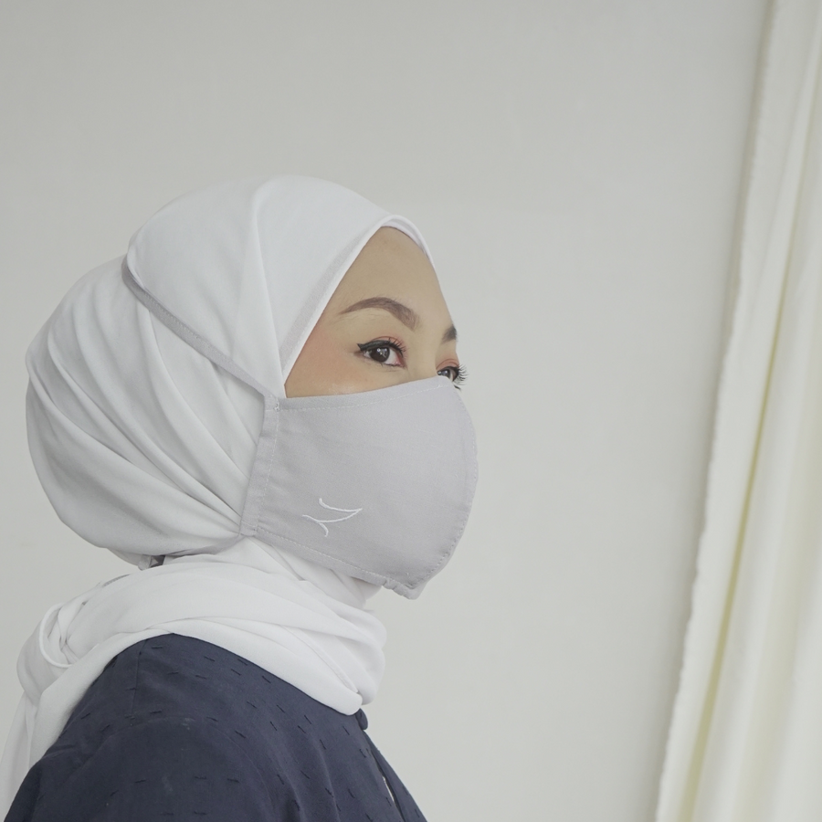 Zaahara Hijabi Face Mask in Grey