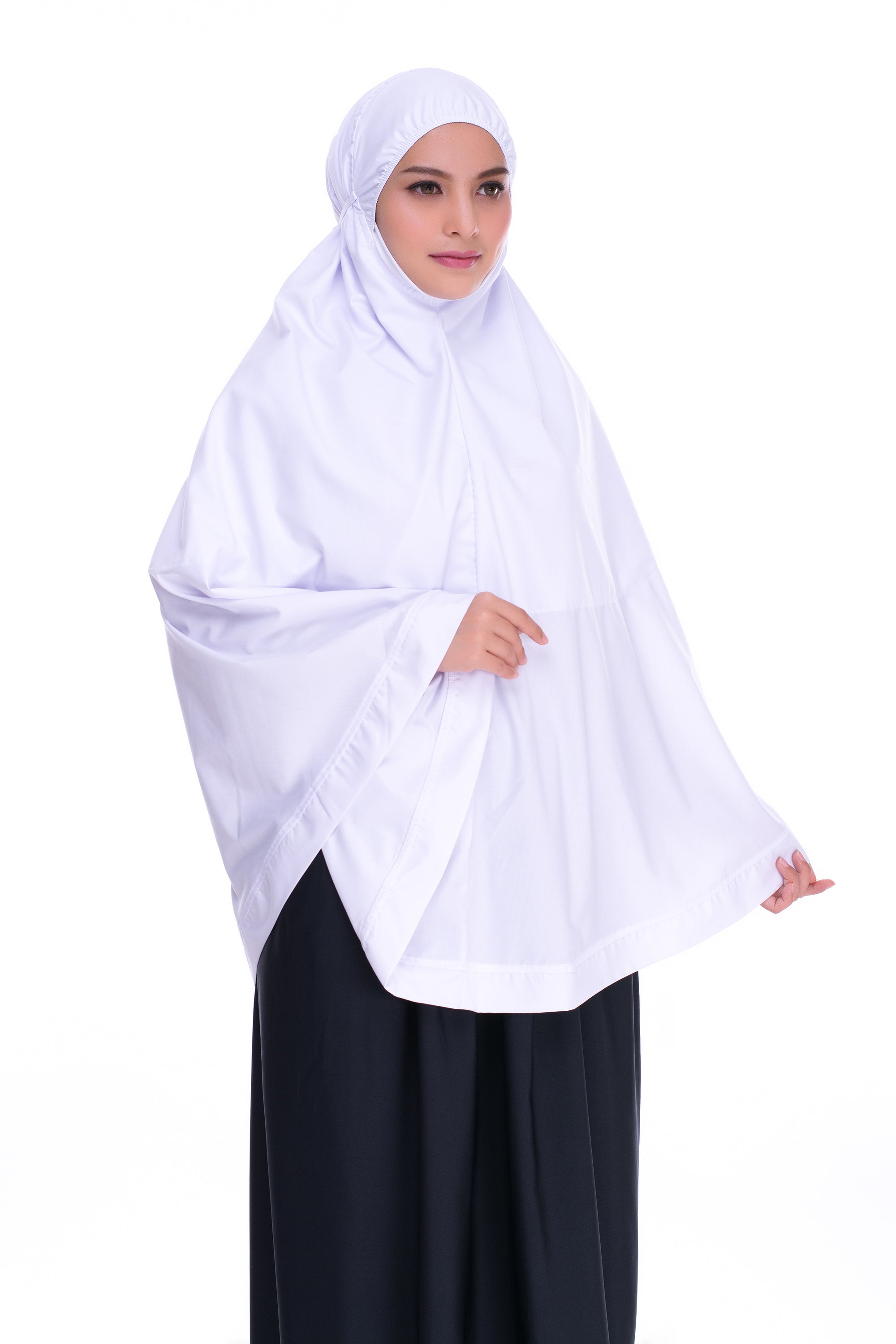 Telekung cotton Mini is made for those performing umrah or hajj. Also for those who frequents Masjid or Kenduri&#39;s. 