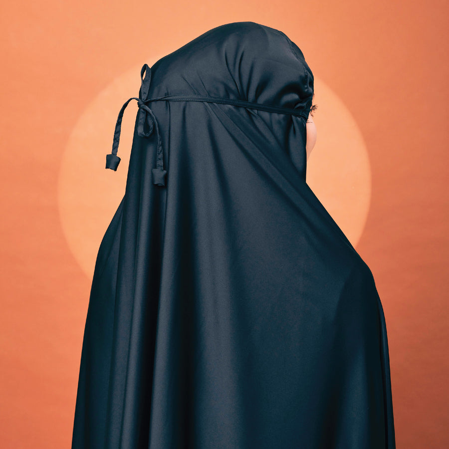 Khadeeja Sateen Prayerwear in Black - Telekung Satin