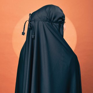 Khadeeja Sateen Prayerwear in Black - Telekung Satin