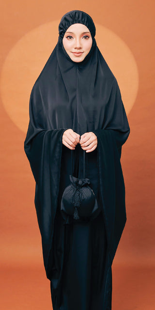 khadeejawebsite-07.jpg?crop=center&height=640&v=1678090589&width=320